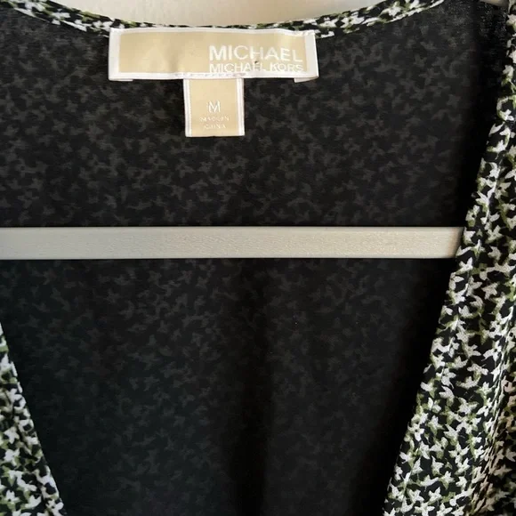 Michael Kors Floral-Print Faux-Wrap - Picture 9 of 13